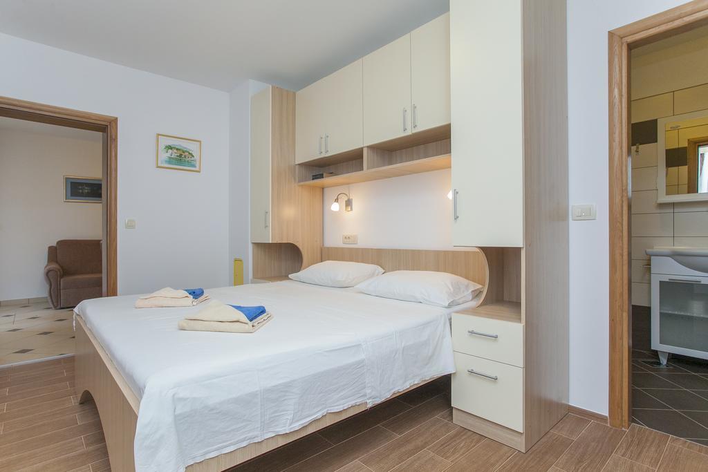 Apartments Villa Maris Lumbarda Rom bilde